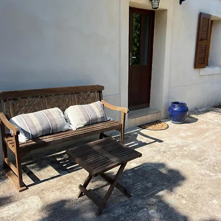 Semesterbostad Maison De Village Manso